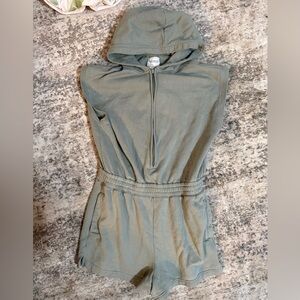Abercrombie & Fitch romper